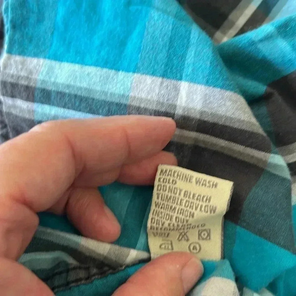 Eighty Eight Men’s Snap Short Sleeve Shirt - Picture 4 of 4